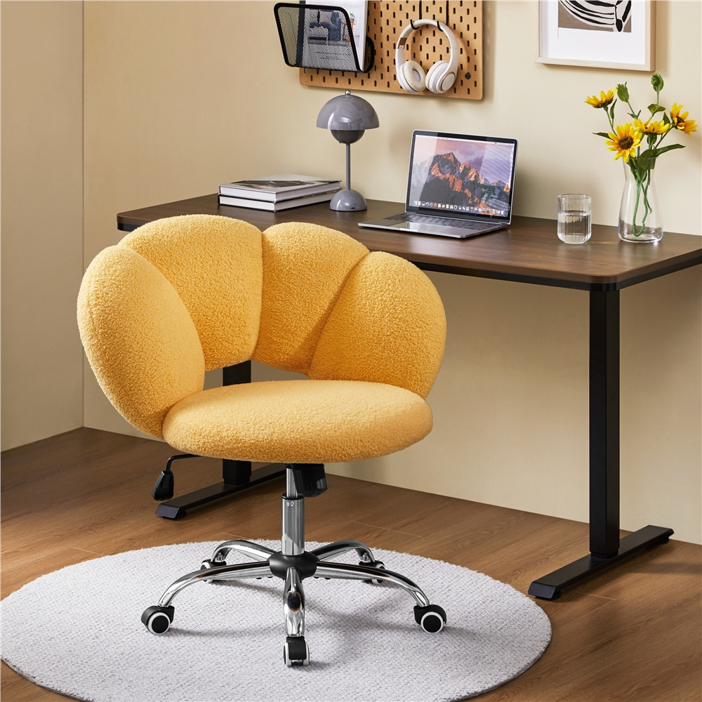 Cloud-Shaped Upholstered Vanit - Home & Hotel Textiles Private Limited reseña y precio