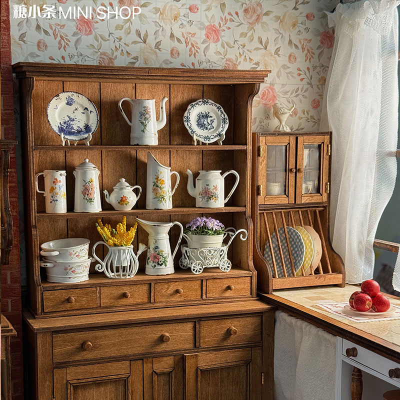 1:6 Wood Vintage Sideboard Cab - Vintage Home Textiles reseña y precio